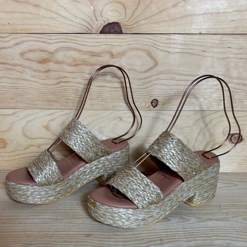 Matisse‎ Beach espadrille Women's Tan Platform Sandals